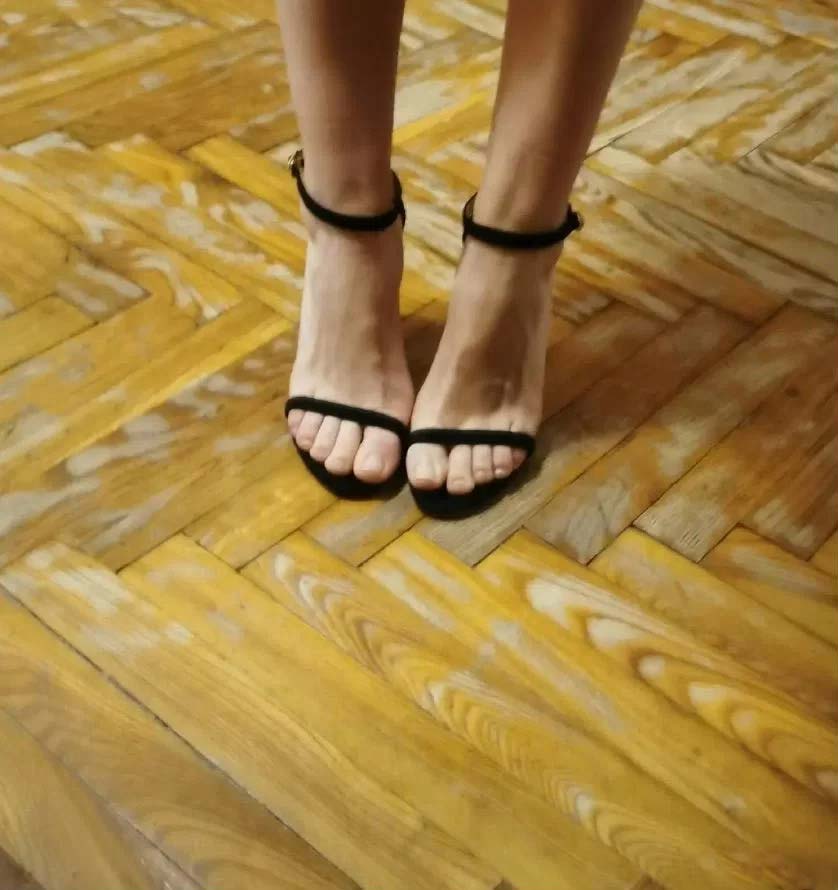 gentle and beautiful feet