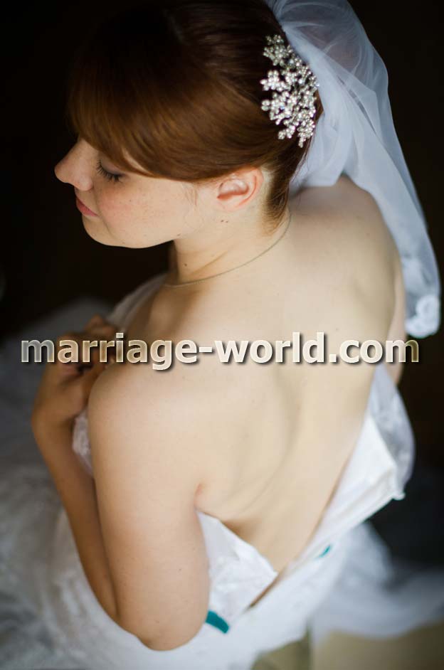 https://www.marriage-world.com/images/photos-3/russian-brides-getting-dressed.jpg