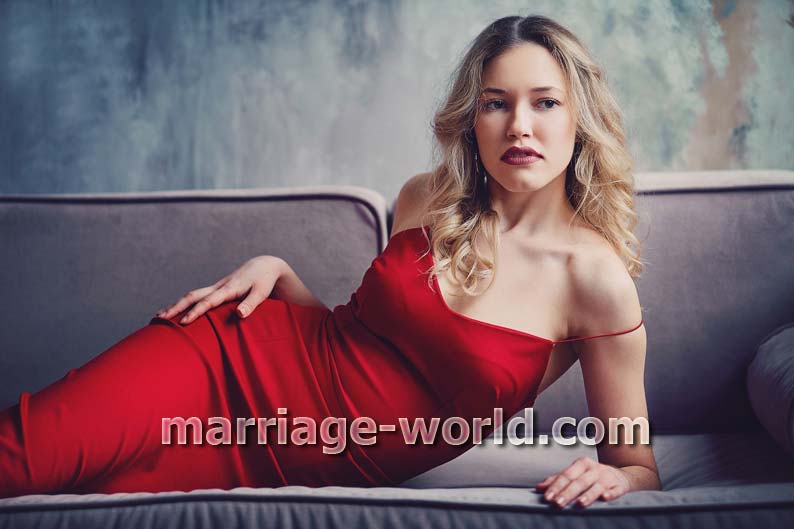 russian brides in red dress