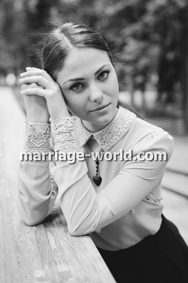 russian girl emigrant