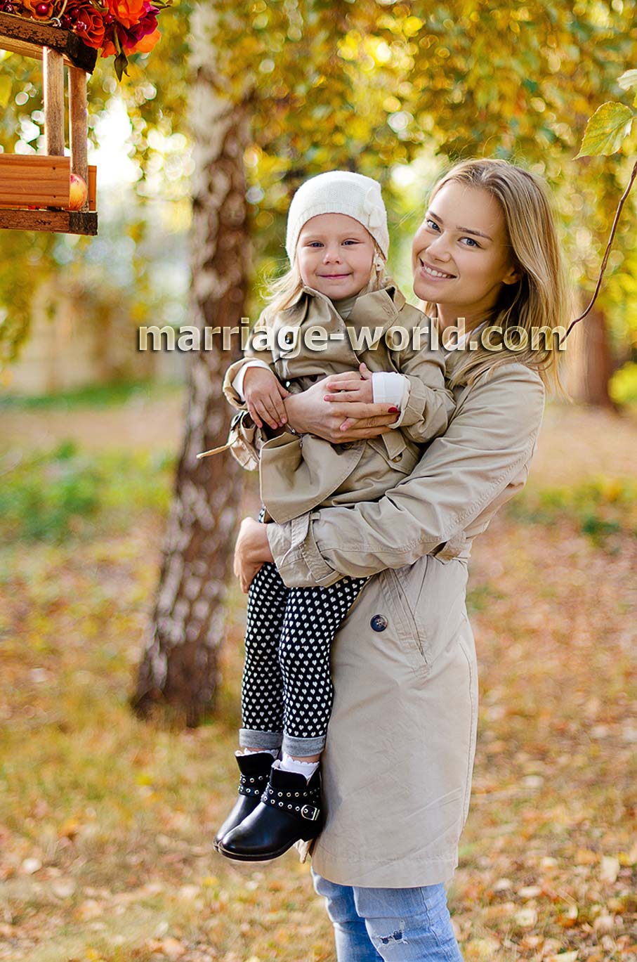 Russian lady seeking mature man